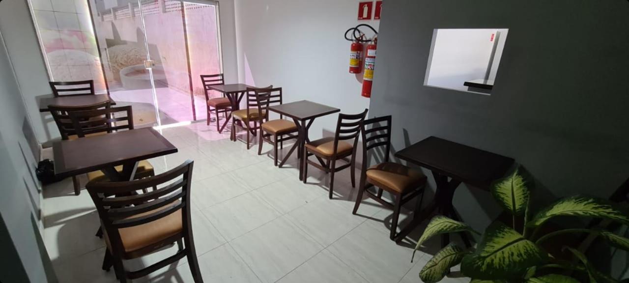Petro Hotel Candeias Candeias  Kültér fotó